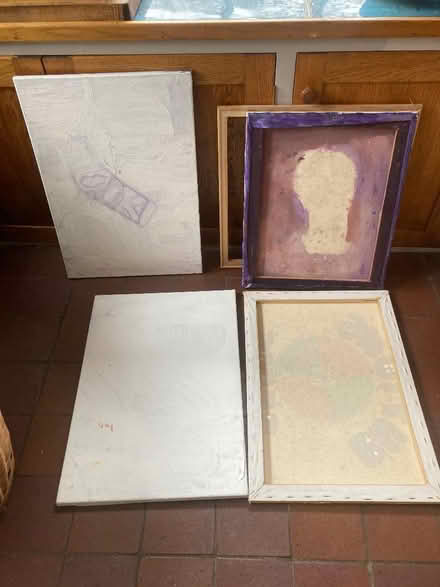 Photo of free Used artist’s framed oil canvasses (Hastings TN35) #4