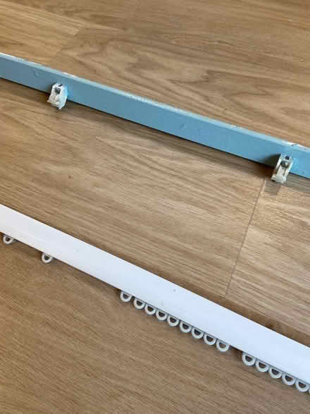 Photo of free Wide pair of blackout curtains with fixings (Botley OX2) #4