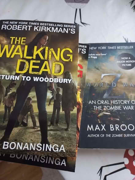 Photo of free 5 books (Crow Hills MK41) #1