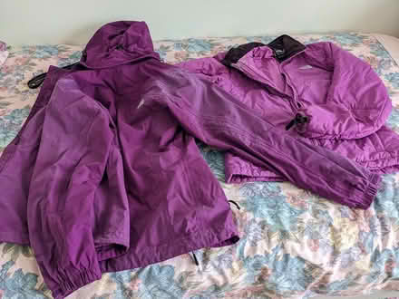 Photo of free Ladies Jacket North Face (Fetcham) #2