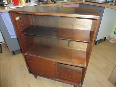 Photo of free Cabinet For Upcycling. (Bedford Centre MK40) #1