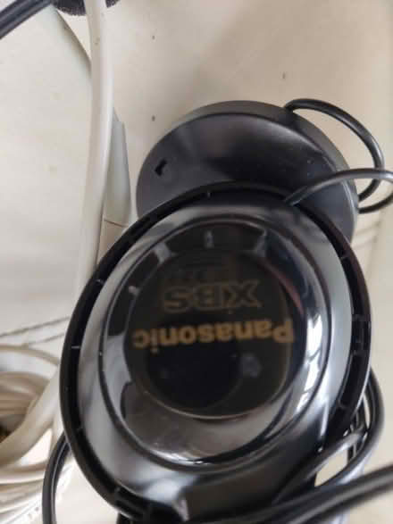 Photo of free Set of 3 headphones one with speaker (Sandilands CR0) #3