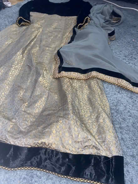 Photo of free Dress (E13 Plaistow) #3