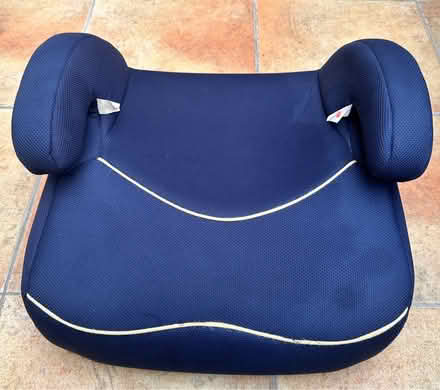 Photo of free Booster seat (Richmond TW10) #2