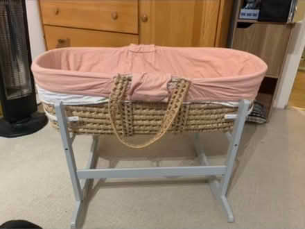 Photo of free Moses basket (IG10) #1