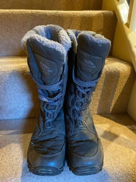 Photo of free Snow boots (LE11 Loughborough) #2