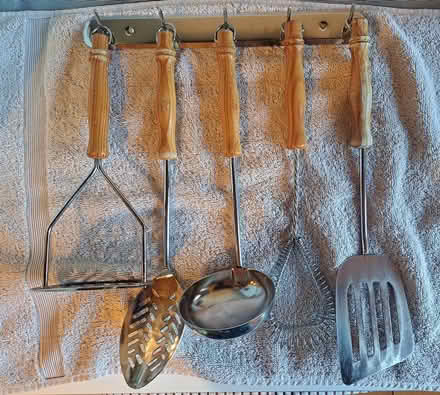 Photo of free kitchen utensils set (Ipswich (IP3)) #1