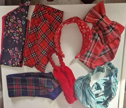 Photo of free Headbands hairbands hair clips (Merry Hill WD23) #4