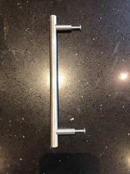 Photo of free 5 cabinet door handles 16cm (West Finchley, N12) #1
