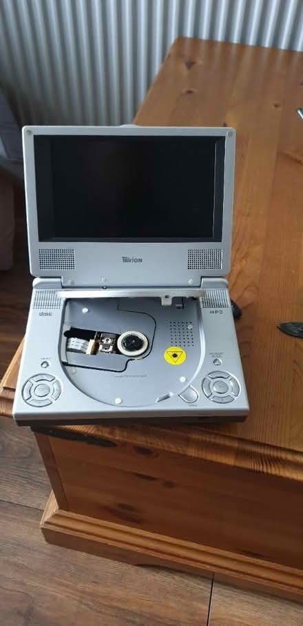 Photo of free dvd player (burtonwood) #1