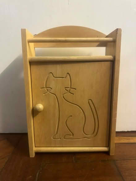 Photo of free Wooden Key Storage Box (Camberwell SE5) #1