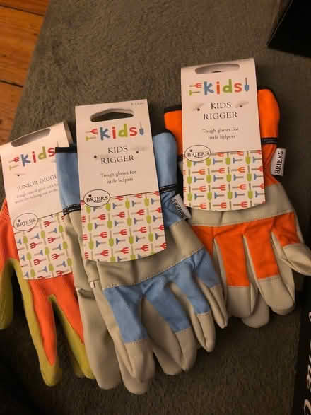 Photo of free Kids garden gloves (Harolds cross) #1