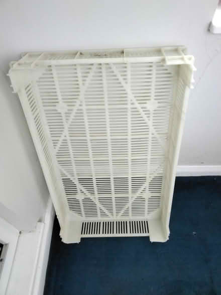Photo of free Plastic crate (Cherwell Heights OX16) #1