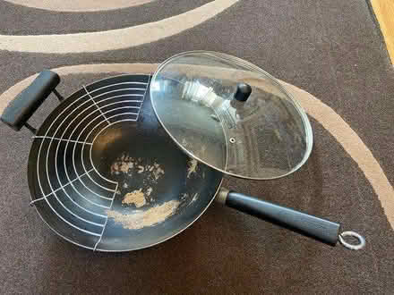 Photo of free Wok with lid (Nightingale Lane, SW12) #1