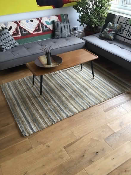 Photo of free Good quality woollen rug (Great Wakering Essex SS3) #4