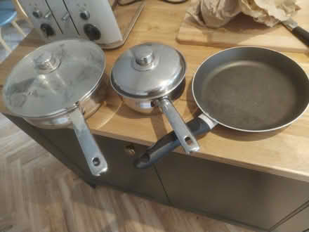 Photo of free 3 pans (Bristol BS5) #1