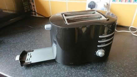 Photo of free Toaster (Mile Oak BN41) #2