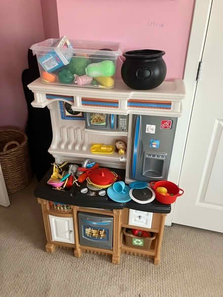 Photo of free Kids play kitchen (Tenleytown) #3
