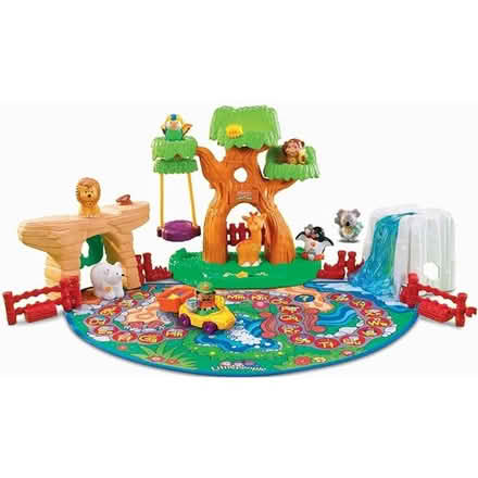 Photo of Little People figurines/Playset (Yorba Linda) #1