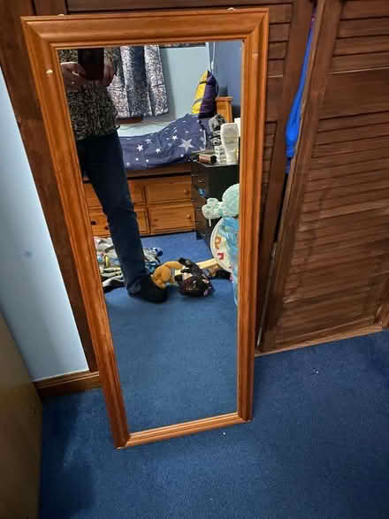 Photo of free Mirror (Peterculter AB14) #1