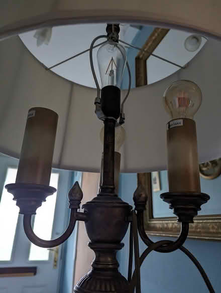 Photo of free Floor lamp (DY5) #1