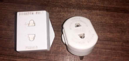 Photo of free UK shaver plugs (Maidenhead SL6) #2