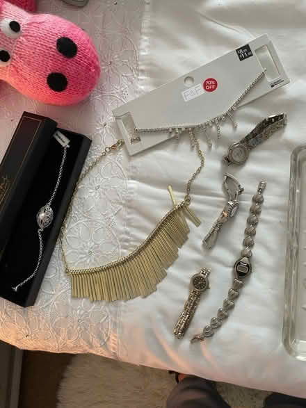 Photo of free Bits and bobs of Jewellery (Kingstanding) #1
