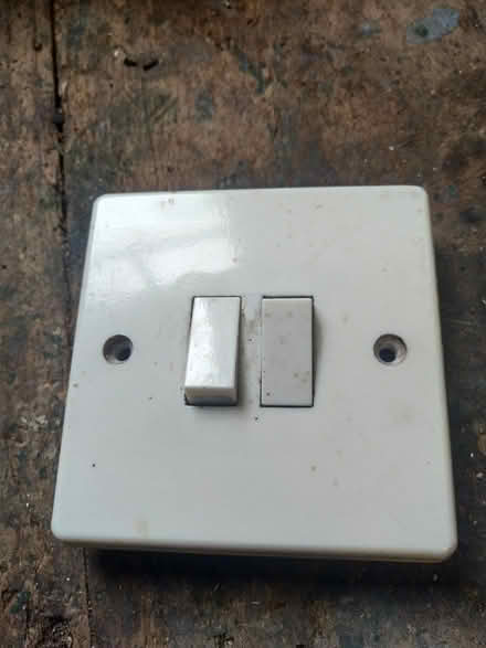 Photo of free Selection of electrical bits (HR6) #2