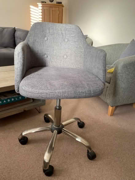 Photo of free Grey desk chair (Caversham RG4) #1