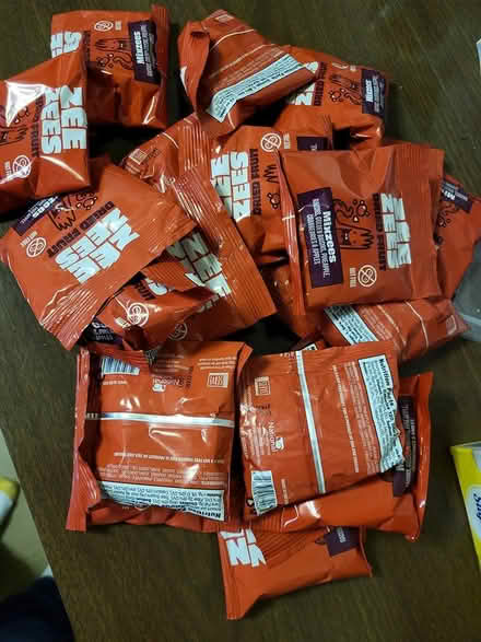 Photo of free Dried fruit snacks (Redford) #3
