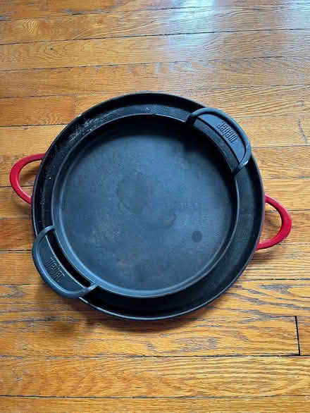 Photo of free Pizza Pan + Cast Iron Grill Pan (Highland Park) #1