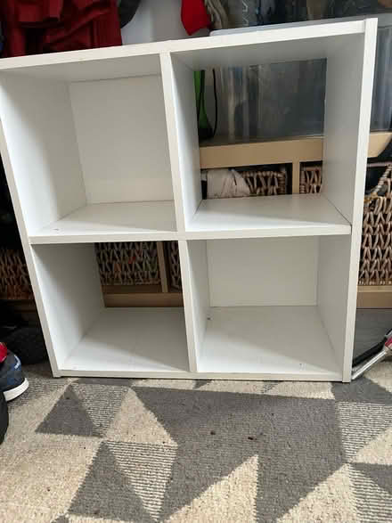 Photo of free White Square Unit (SG5 Ickleford) #2