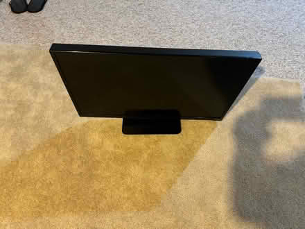 Photo of free 32” flat screen tv (Stonebridge) #2