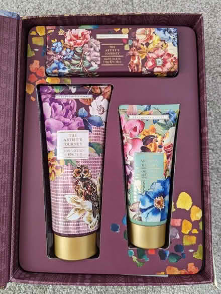 Photo of free Hand cream, body lotion & bath salt (Feering) #1