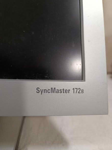 Photo of free Samsung SyncMaster 17in monitor (Winnersh RG41) #1