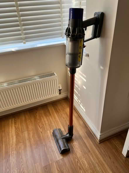 Photo of free Dyson hoover (broken but fixable) (Gunthorpe) #1