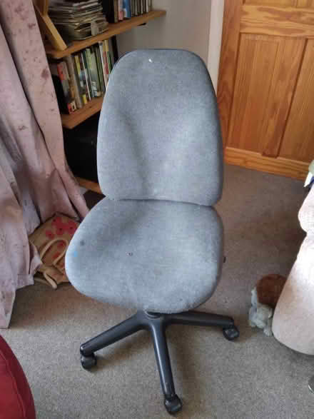 Photo of free Office chair (Harrogate HG2) #2