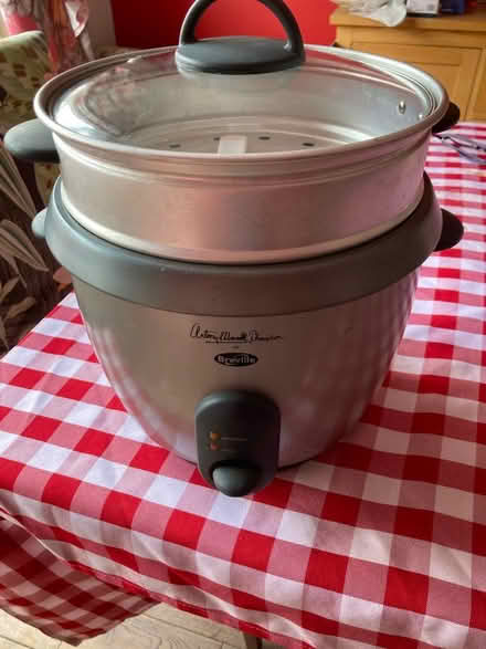 Photo of free Rice cooker/steamer (RUshden NN10) #1