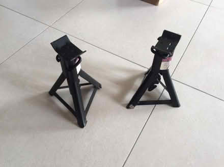 Photo of free Axle stands (West Oxfordshire OX29) #1