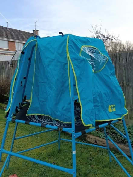 Photo of free TP Climbing Frame (Hatch Warren RG22) #1