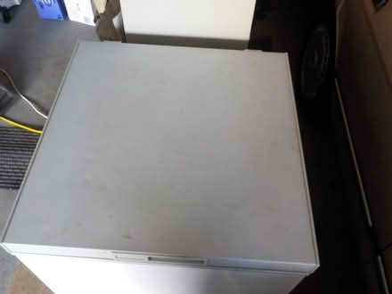 Photo of free Working chest freezer (appleby parva) #2