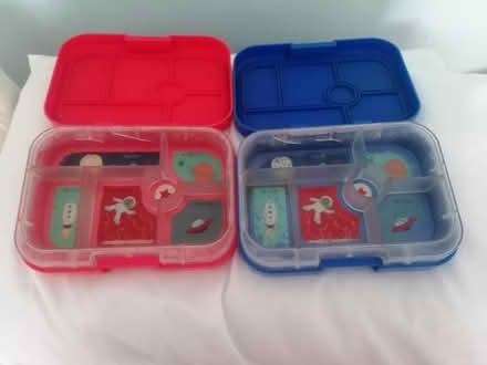 Photo of free Yumbox kids lunch boxes (Mitcham CR4) #2