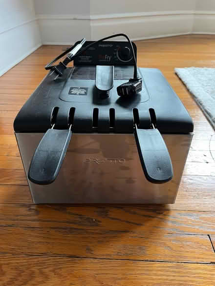 Photo of free Presto Dual Basket Pro Fryer (Highland Park) #1