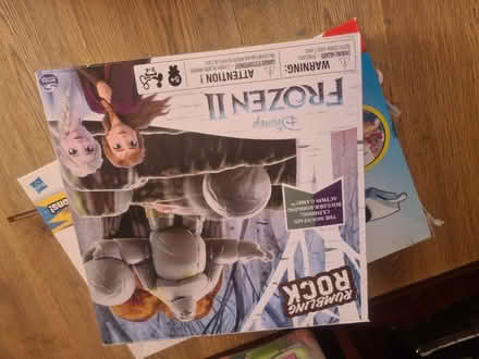 Photo of free Frozen board game (Bradford BD4) #1