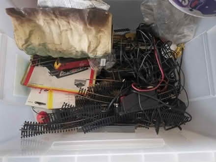 Photo of free Box full of 00 gauge model train stuff (Micklefield HP13) #1
