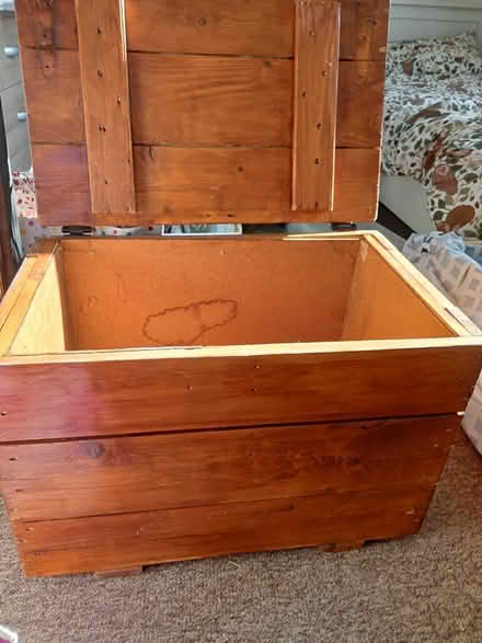 Photo of free Box (Shrewsbury monkmoor by) #1