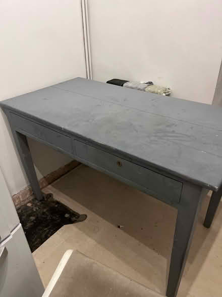 Photo of free Farmhouse table (Eltham) #1