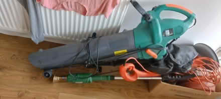 Photo of free Leaf blower and vacuum (Hoddesdon EN11) #1
