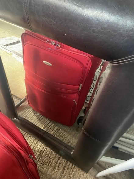 Photo of free Very large Mirror (South Beddington SM6) #1