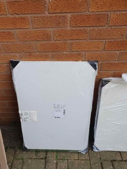 Photo of free White gloss boarding (Littleover DE23) #3